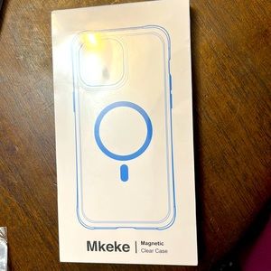Bundle with this symbol 🍒 at 5 for $25. Mkeke magnetic clear phone case 14Pro.